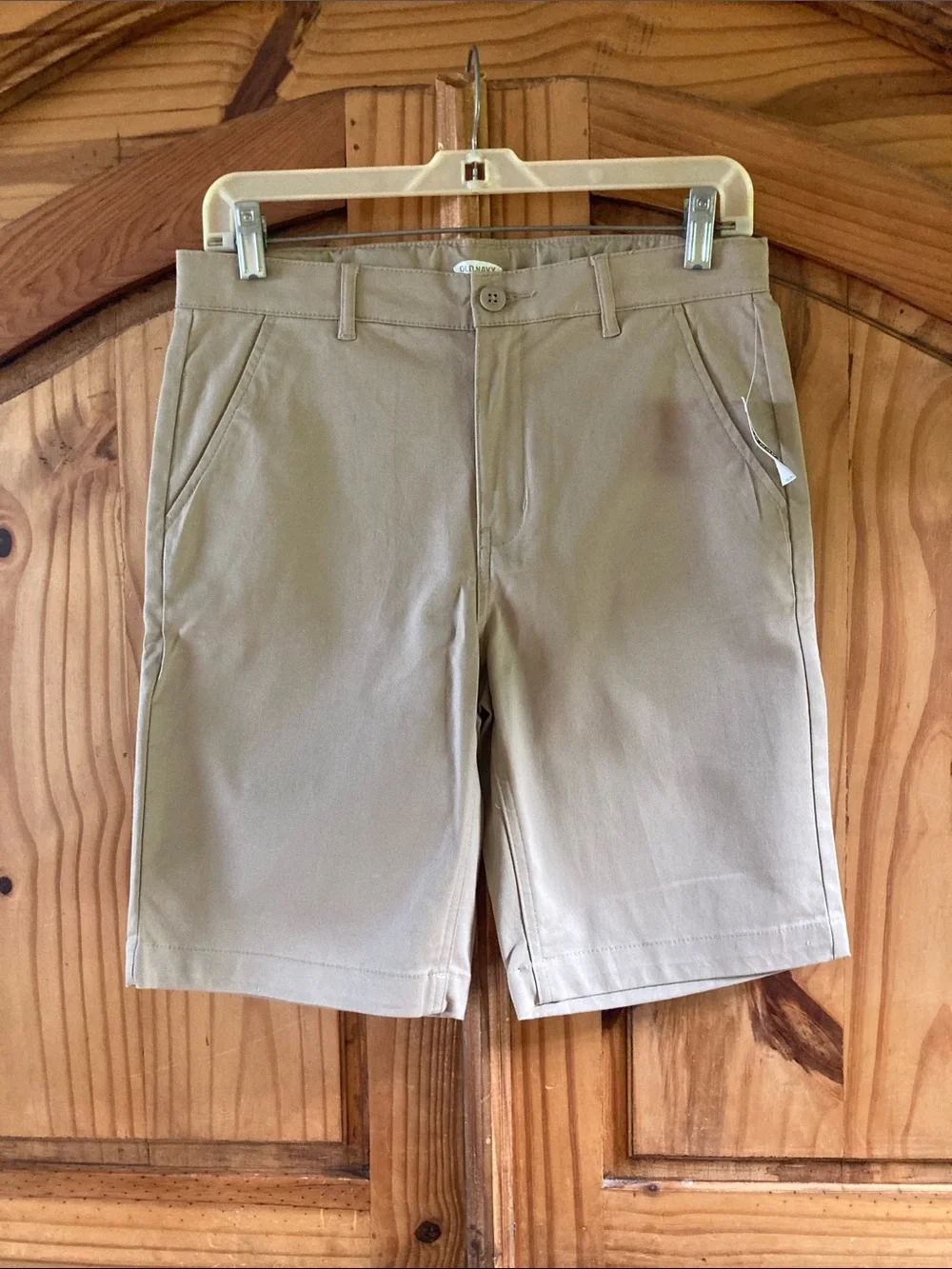 Boys Old Navy tan khaki chino shorts size 12 Plus - NWT